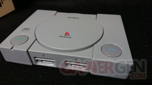 Unboxing deballage PlayStation Classic PS console machine images (14)