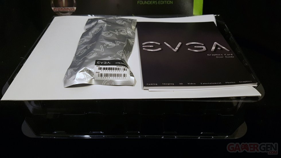 UNBOXING EVGA GTX 1080 founders edition - 0024