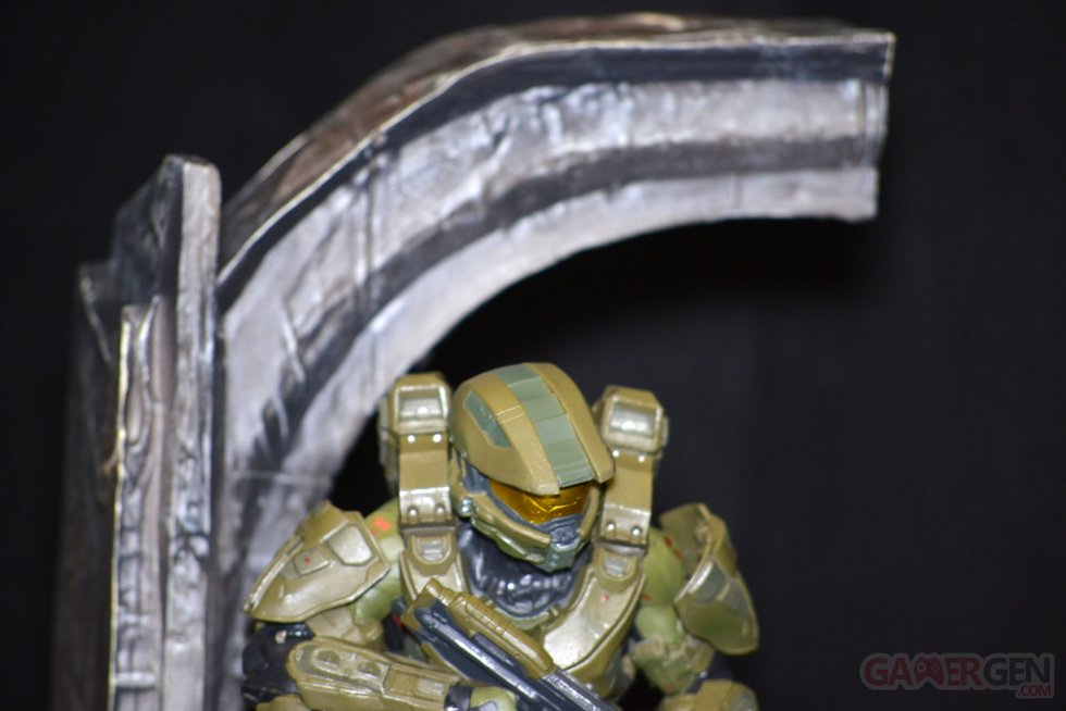 UNBOXING - Halo 5  Guardians - Limited Collector's Edition 0028