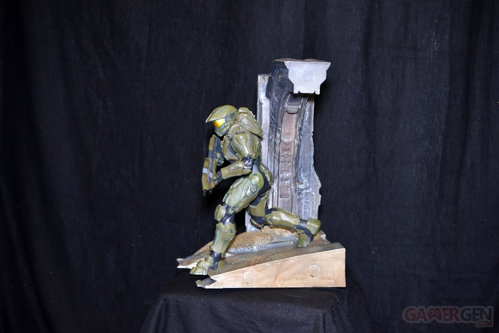 UNBOXING - Halo 5  Guardians - Limited Collector's Edition 0031