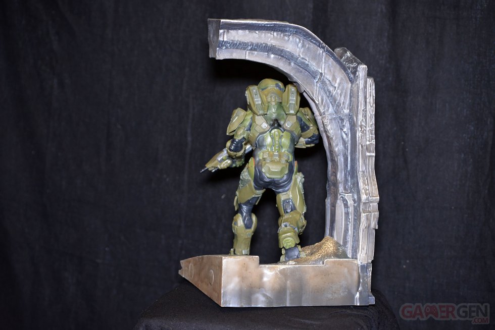 UNBOXING - Halo 5  Guardians - Limited Collector's Edition 0036