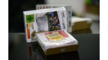 UNBOXING NEW 3DS MONSTER HUNTER 4 ULTIMATE EDITION 006_1