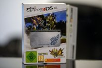 UNBOXING NEW 3DS MONSTER HUNTER 4 ULTIMATE EDITION 020 1