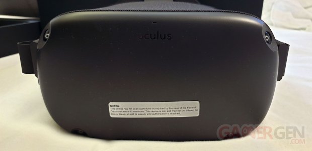 Unboxing Oculus Quest 0016
