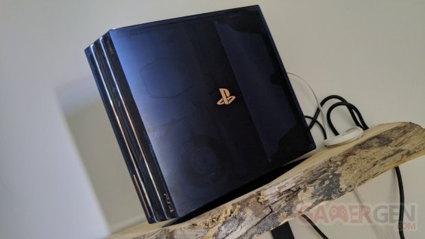 Unboxing PlayStation 500 million Limited edition 3  bel