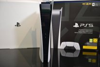 Unboxing PS5 Digital Edition   0013