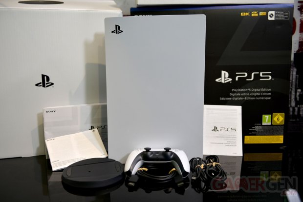Unboxing PS5 Digital Edition   0022