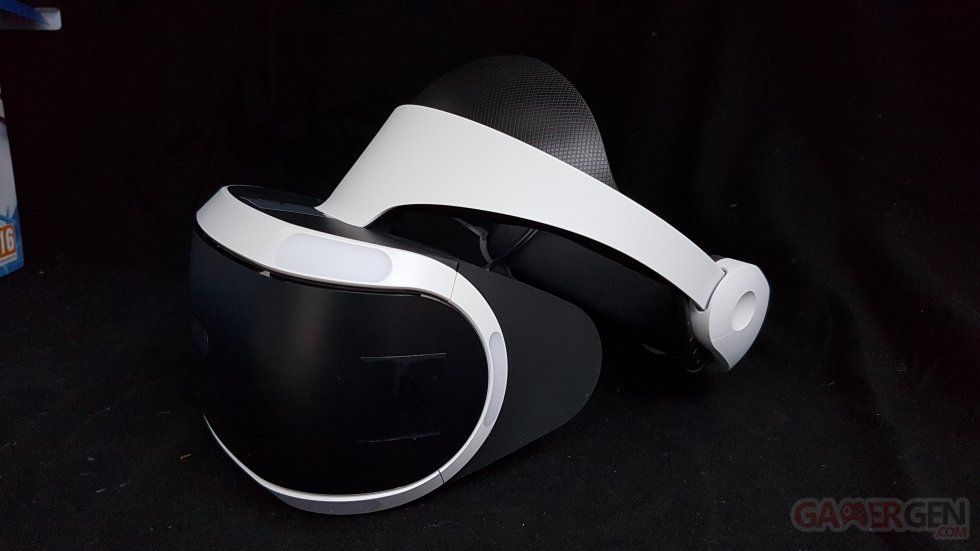 Unboxing PSVR PlayStation VR casque Sony réalité virtuelle 0053