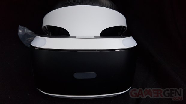 Unboxing PSVR PlayStation VR casque Sony réalité virtuelle 0054