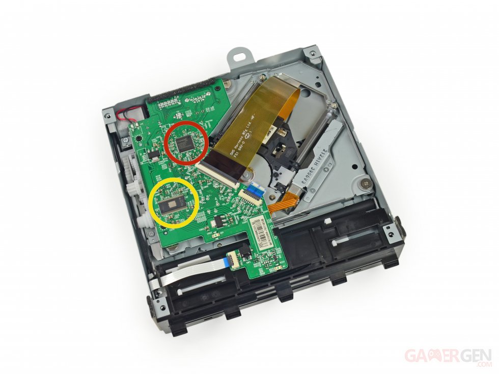 Xbox-One-demontage-console-ifixit-teardown- (21)