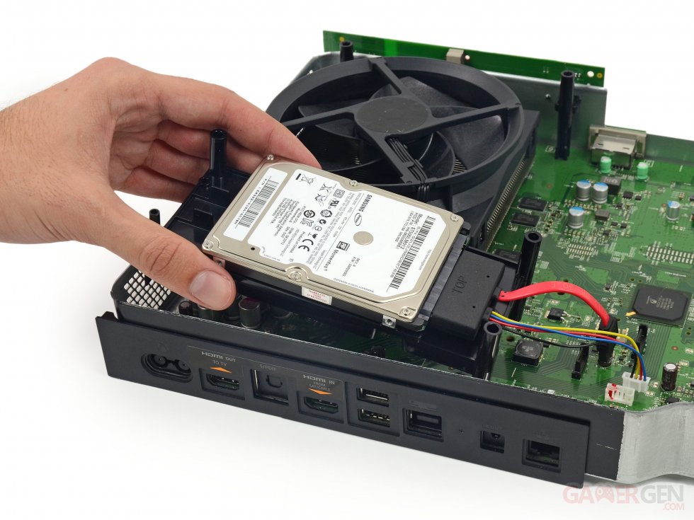 Xbox-One-demontage-console-ifixit-teardown- (22)