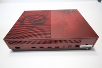 Xbox One S Gears of War collector 14