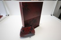 Xbox One S Gears of War collector 16
