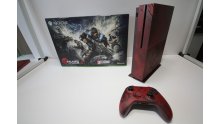 Xbox One S Gears of War collector 23